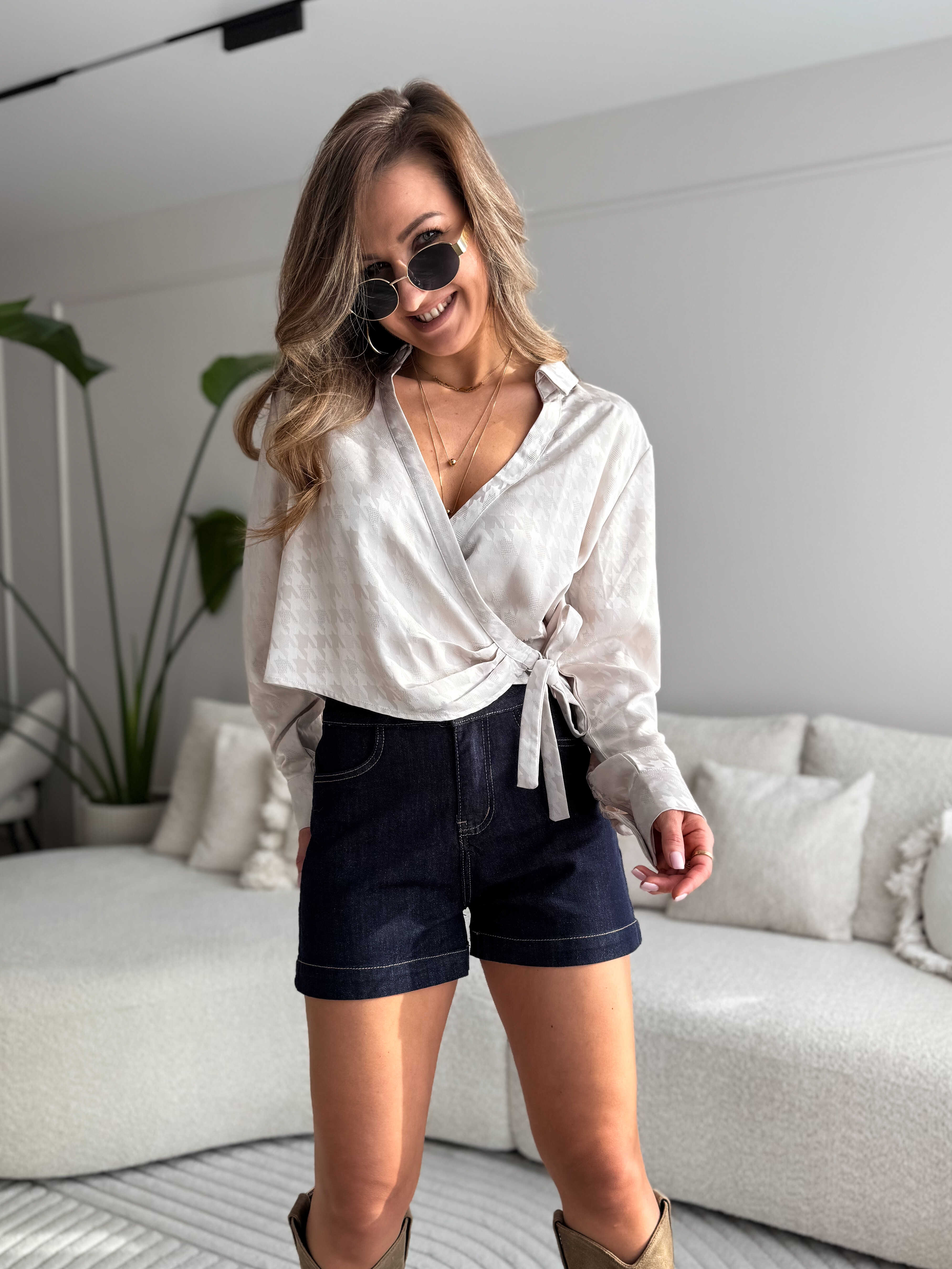 Ellena Blouse Beige