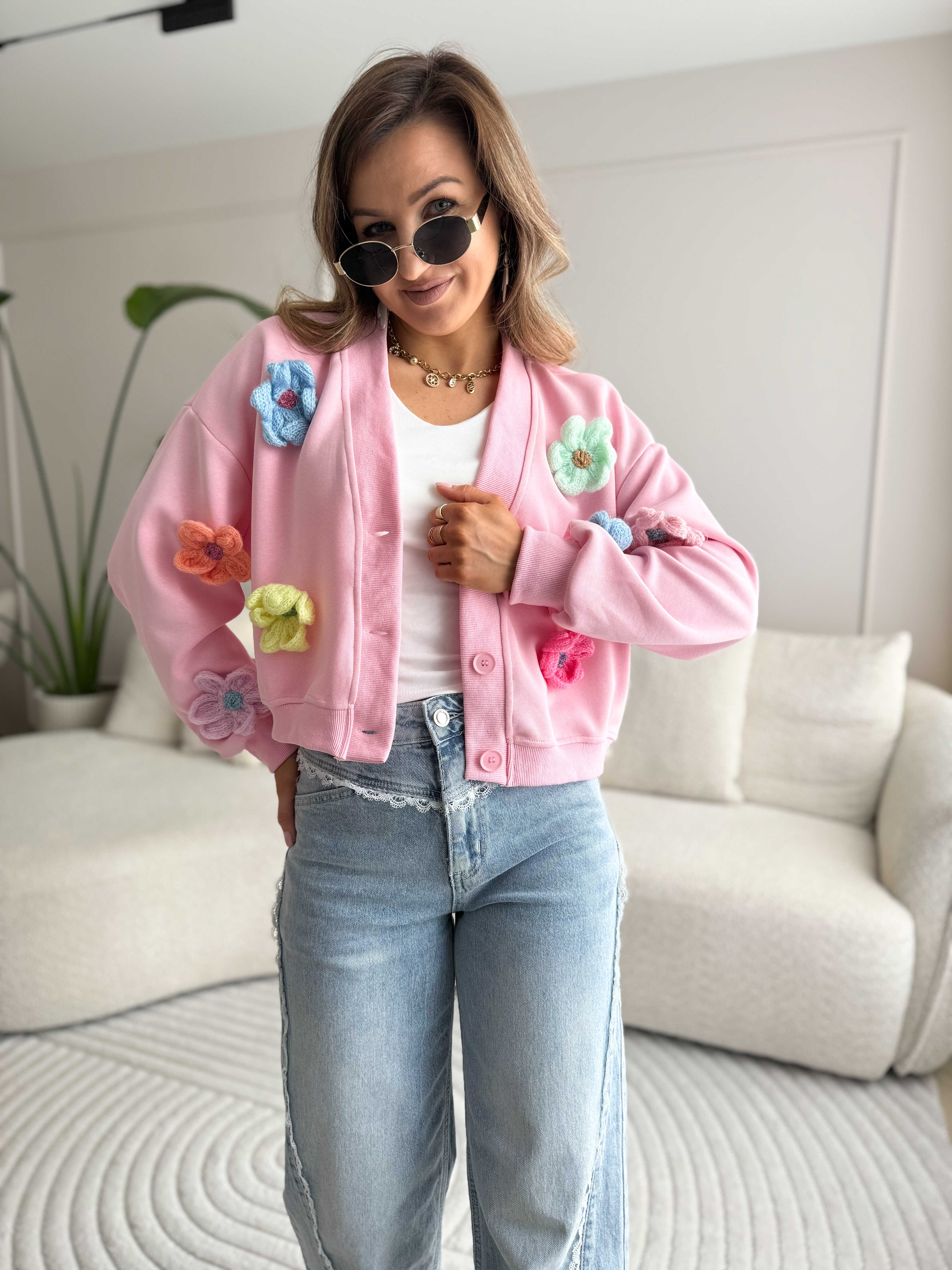 Cornelia sweater with flowers pink