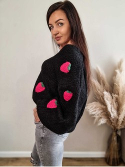 Raspberry Sweater Black