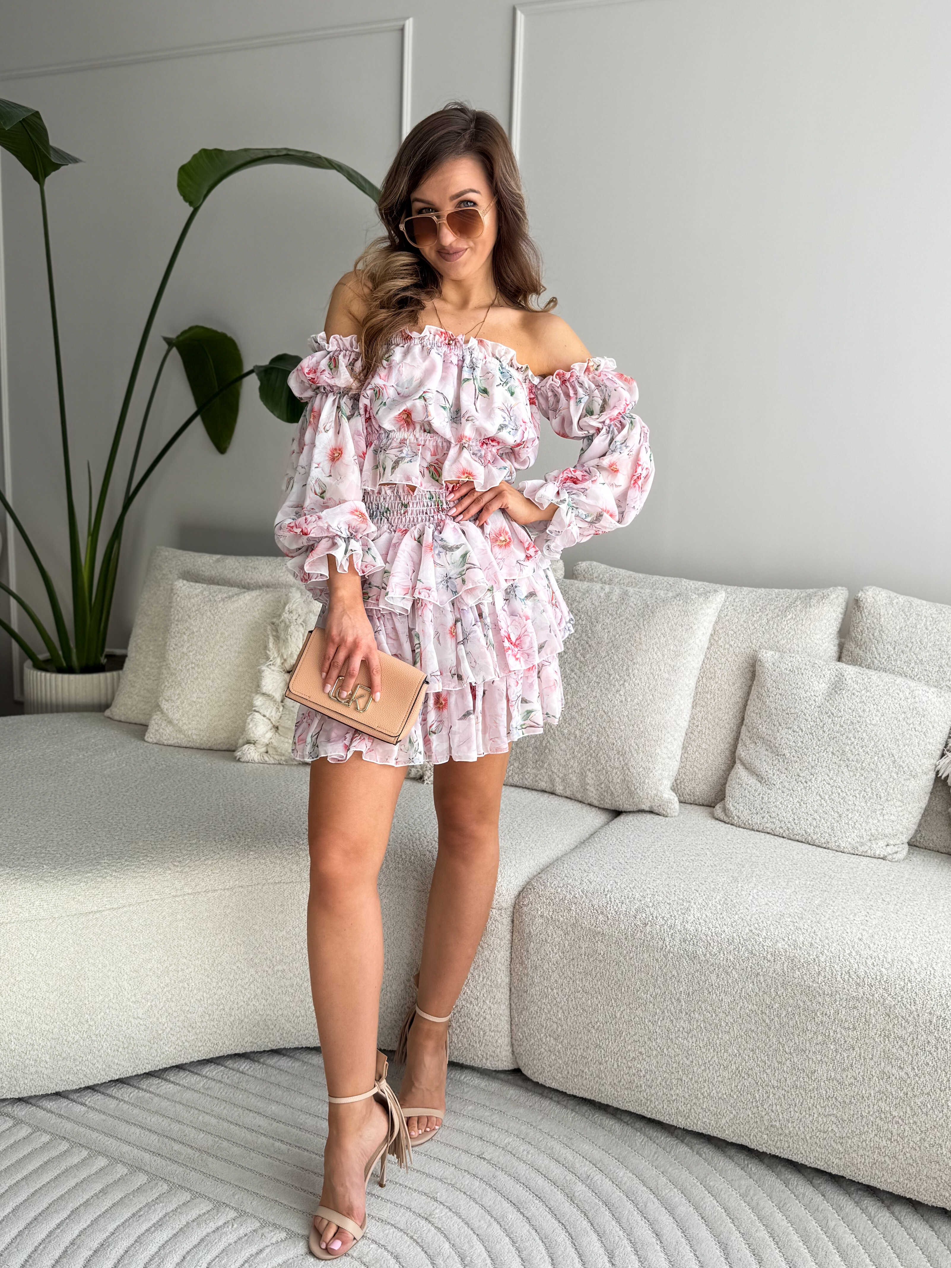 Laura Set