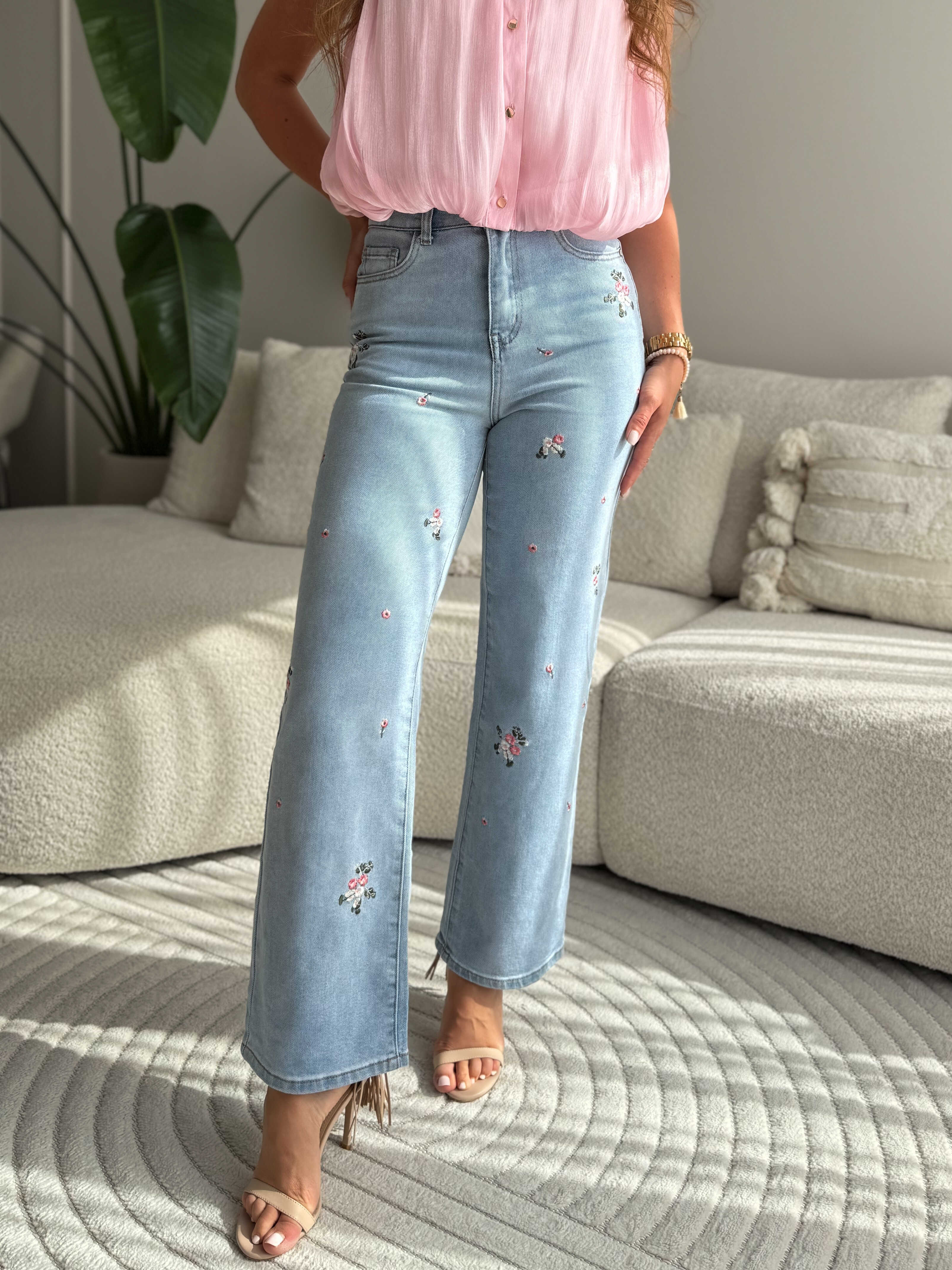 Lilly Jeans with flowers